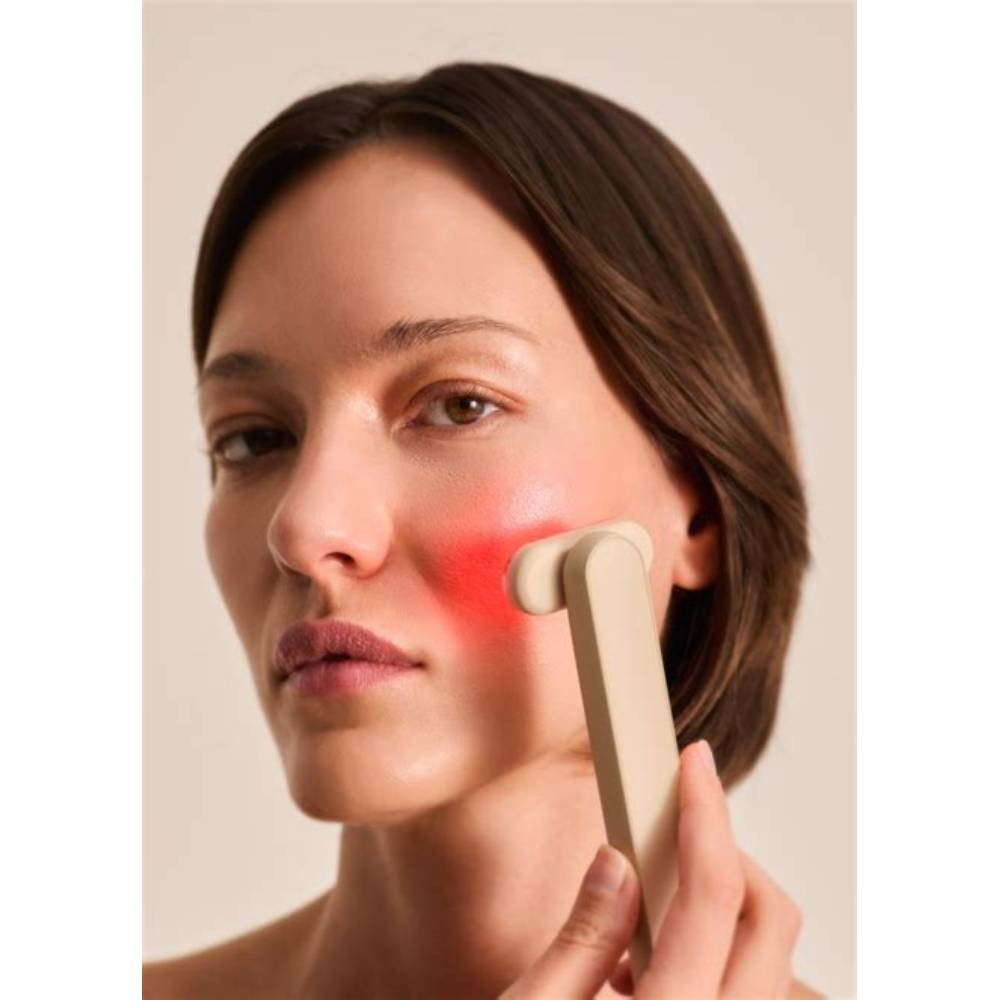 LUMA, varinha facial LED com microcorrentes